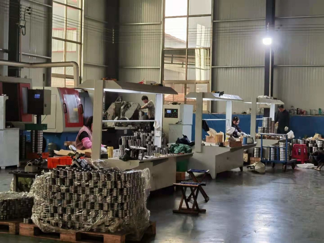 محامل أسطواني عالي الجودة NJ2307 NJ2308 NJ2309 NJ2310 NJ2311 NJ2312 NJ2313 NJ2314 NJ2315